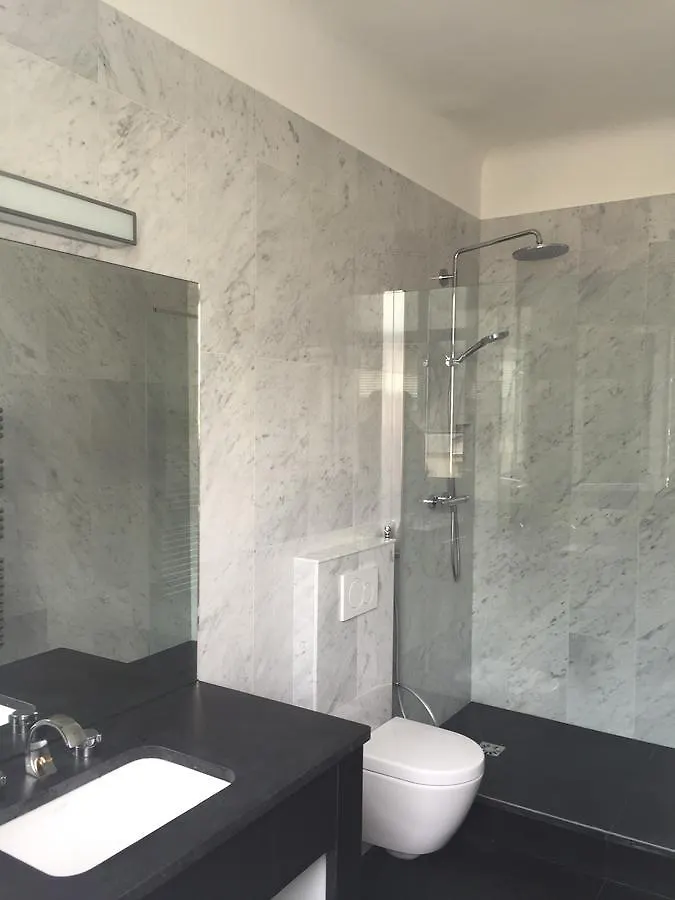 Apartment Appartement Champs Elysees Paris