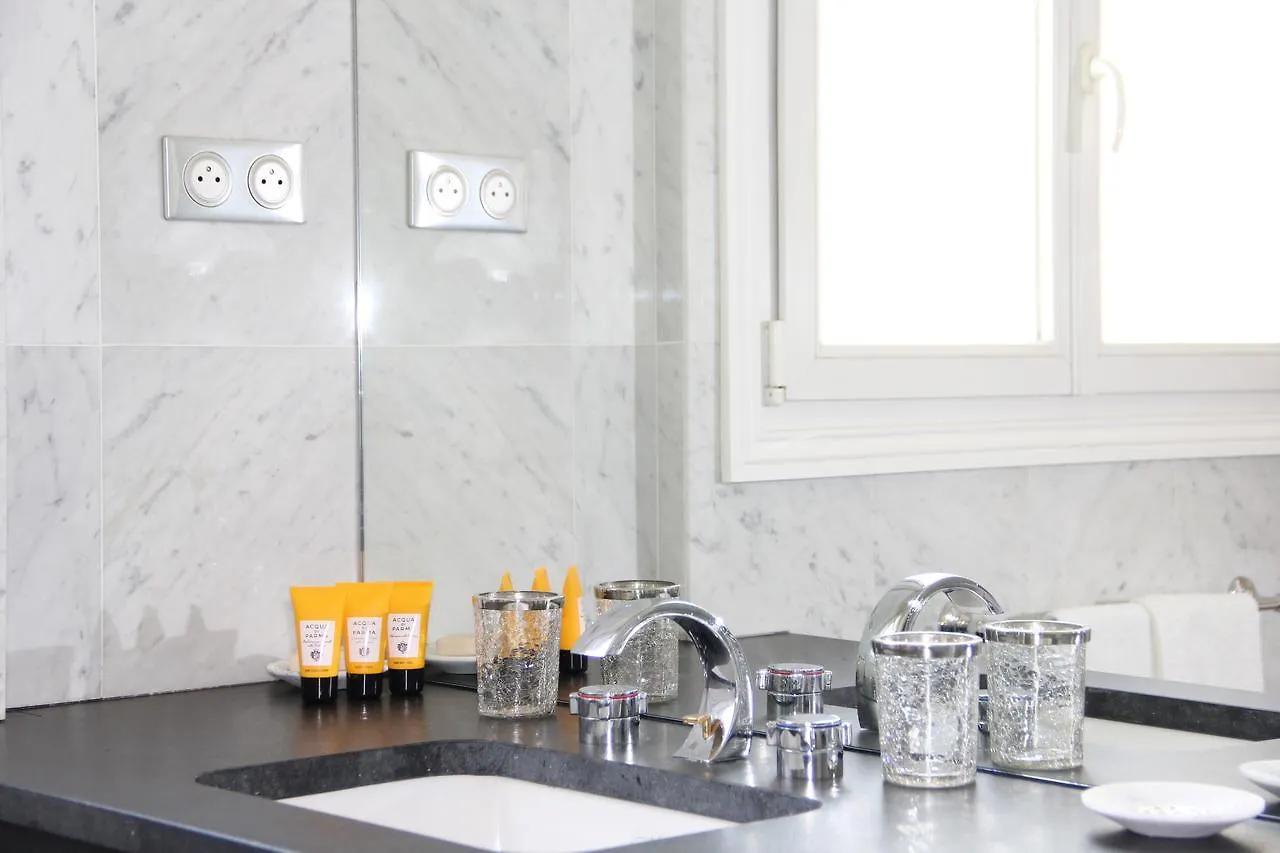 Appartement Champs Elysees Paris France