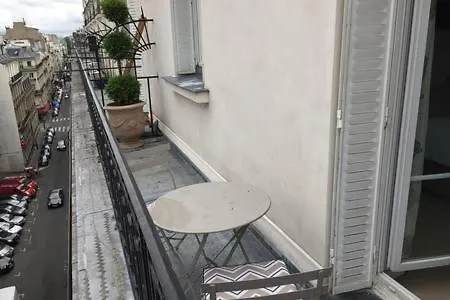 Apartment Appartement Champs Elysees Paris France